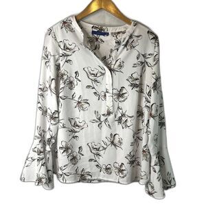 Apt 9 Bell Sleeve Blouse Vneck Boho Size Small Floral Print Cottage Core Pretty